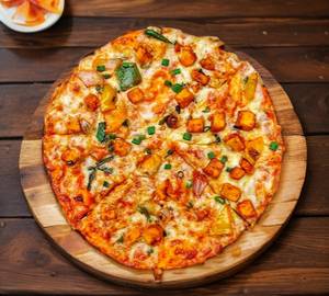 Paneer tikka pizza