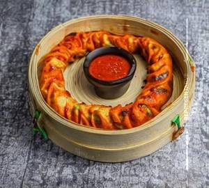 Chicken Tandoori Momo Roll