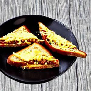 Cheese Chilli Toast