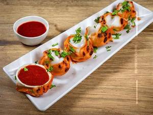 Paneer Tandoori Momos