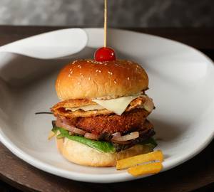Mediterrano Fried Chicken Burger