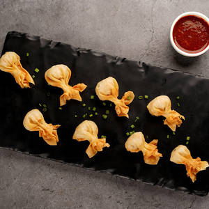 Veg Fried Wonton (8 Pcs)