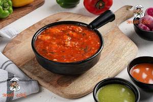 Chilli Paneer [Gravy]
