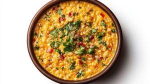 Butter Masala Khichdi With Papad [500 Ml] & Raita Thali