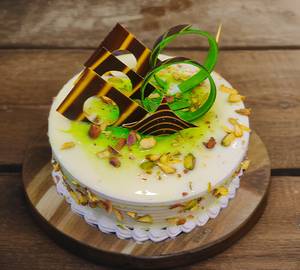Pista forest cake