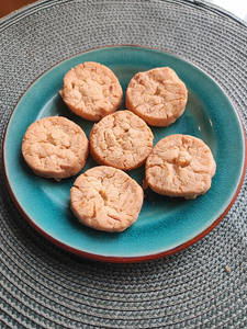 Rich Almond Cookies [ 80 Gms ]
