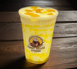 Pineapple punch thickshake