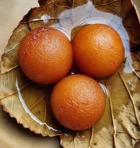 Gulab Jamun                