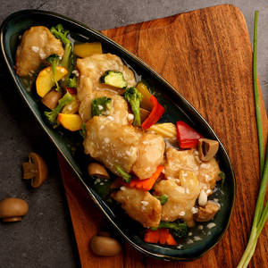 Fish With Chinese Greens (10 Pcs) (beckti)