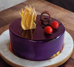 Black Current Pastry