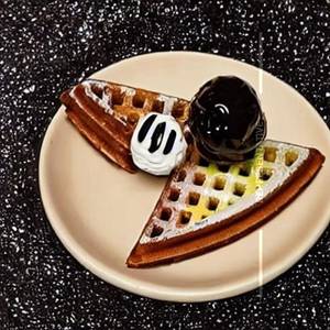 Day & Night Waffy