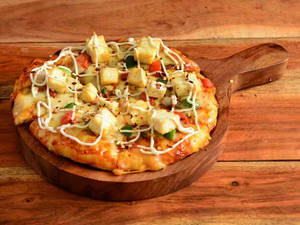 Makhani Paneer Pizza