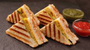 Cheese Aloo Masala Sandwich