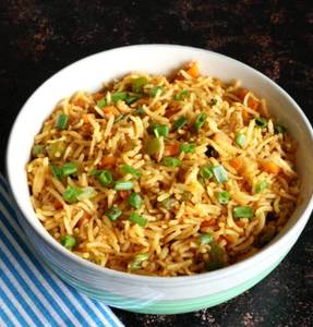 Singapuri Chicken Fried Rice
