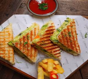 Pesto Grilled Veg Sandwich