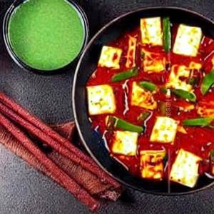Paneer in Chilli Bean Sauce