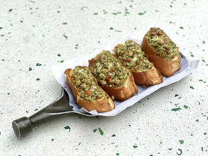 Bruschetta Bread Chicken (4 Pieces)