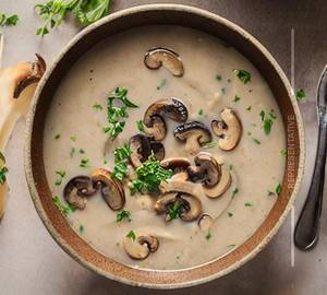 Cream of Mushroom Soup [Veg]
