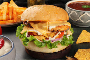 Paneer Crispy Salsa Burger