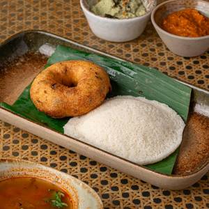 Idli Vada