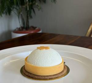 Pina Colada Petit Gateau