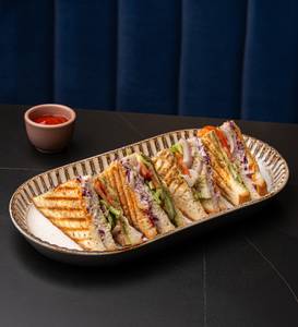 Street Style Mumbai Sandwich