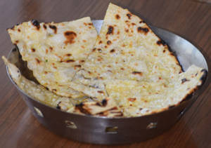 Cheese Garlic Naan