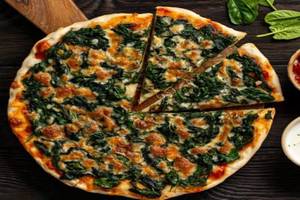 Spinach And Feta Cheese Pizza