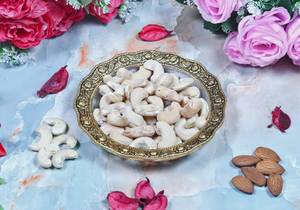 Namkeen Kaju