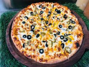 Black And White Pizza