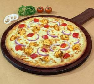 Kadhai Paneer Pizza [Regular]