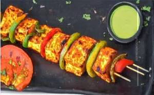 Achari Paneer Tikka