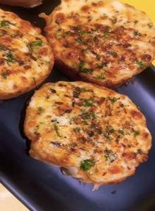 Peri Peri Paneer Garlic Bread