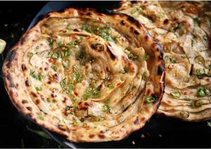 Hari Mirchi Paratha Mn