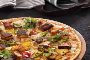 Paneer Makhani Pizza