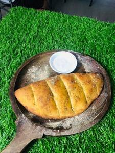 Veg Loaded Garlic Bread
