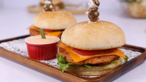 Tandoori Veg Crispy Burger