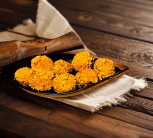 Veg Kurkure Momos [5 Pieces]
