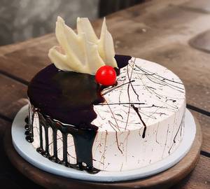 Black forest cake [ 1 pound]