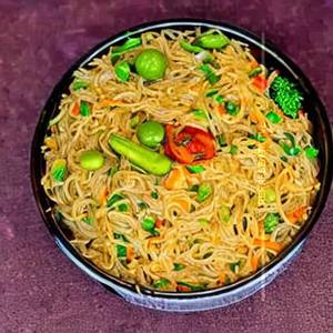 Veg Schezwan Noodles/ Fried Rice