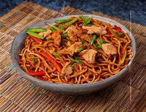 Chicken sehzwan noodles