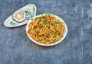 Veg Garlic Burnt Noodles
