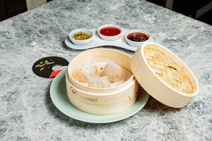 Vegetable And Coriander Dumpling