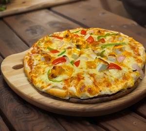 Paneer peri peri pizza