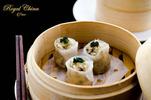 Prawn And Crab Black Pepper Dumpling