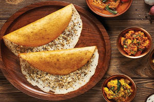 Ghee Roast Garlic Pepper Plain Dosa