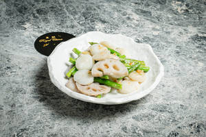 Garlic Lotus Root, Asparagus And Water Chestnut