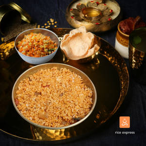 Vatha Kuzhambu Rice 450 Ml + Veg 250 Ml + Fryums + Pickle