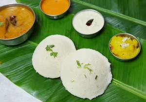 Anna Idli Sambhar [2 Pieces]