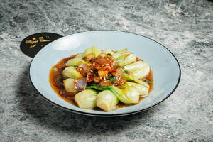 Pak Choy With Soya Chilli Garlic Sauce